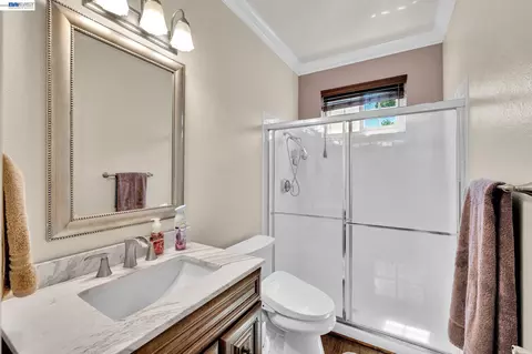 Bath - 1275 Nice Ct, Livermore, CA 94551 photo 1 of 3