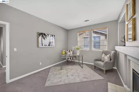 Living - 3927 Madbury Ct, Dublin, CA 94568 photo 5 of 5