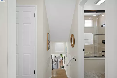 Entry Way - 2143 Minnie St, Fairview, CA 94541 photo 5 of 5