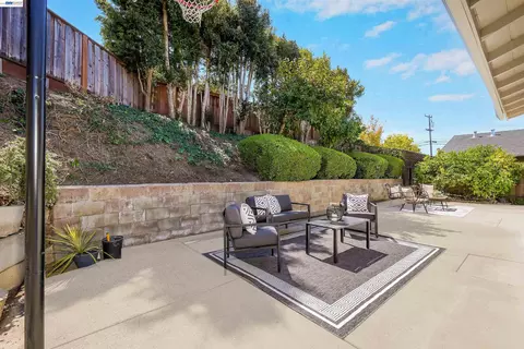 Exterior - 2143 Minnie St, Fairview, CA 94541 photo 8 of 8