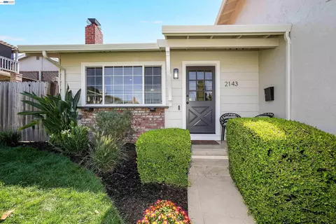 Exterior - 2143 Minnie St, Fairview, CA 94541 photo 5 of 8