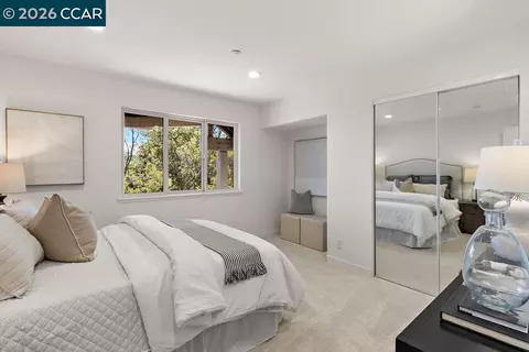 Bedroom - 809 Mountain View Dr, Lafayette, CA 94549 photo 6 of 7
