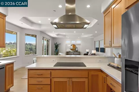 Kitchen - 809 Mountain View Dr, Lafayette, CA 94549 photo 5 of 6