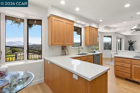 Kitchen - 809 Mountain View Dr, Lafayette, CA 94549 photo 2 of 6