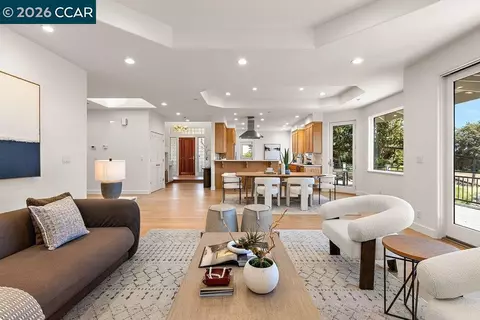 Living - 809 Mountain View Dr, Lafayette, CA 94549 photo 7 of 9