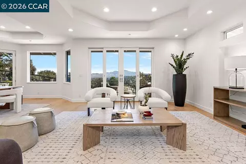 Living - 809 Mountain View Dr, Lafayette, CA 94549 photo 1 of 9