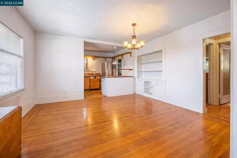 Living - 931 Shattuck Ave, Berkeley, CA 94707 photo 2 of 2