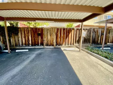 Exterior - 92 Hemlock Ln, Milpitas, CA 95035 photo 4 of 10