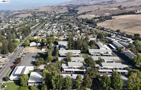 View/Area - 92 Hemlock Ln, Milpitas, CA 95035 photo 4 of 4