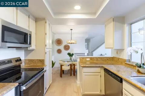 Kitchen - 7298 Cronin Cir, Dublin, CA 94568 photo 1 of 2