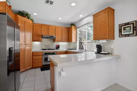 Kitchen - 1221 Andrea Way, Vallejo, CA 94591 photo 1 of 3
