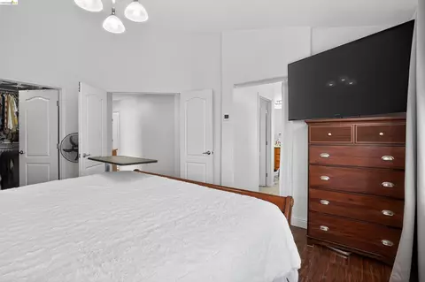 Bedroom - 1221 Andrea Way, Vallejo, CA 94591 photo 3 of 6