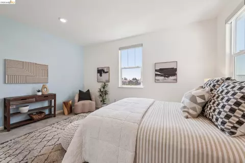 Bedroom - 24157 Amaranth Loop, Hayward, CA 94541 photo 6 of 8