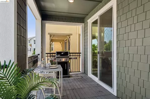 Exterior - 24157 Amaranth Loop, Hayward, CA 94541 photo 8 of 14