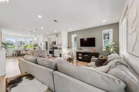 Other - 24157 Amaranth Loop, Hayward, CA 94541 photo 5 of 18