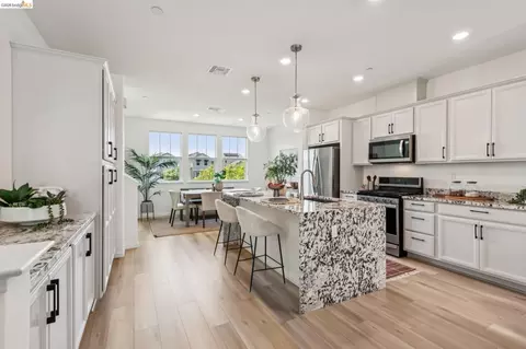 Kitchen - 24157 Amaranth Loop, Hayward, CA 94541 photo 1 of 7