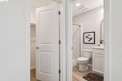 Entry Way - 24157 Amaranth Loop, Hayward, CA 94541 photo 4 of 9