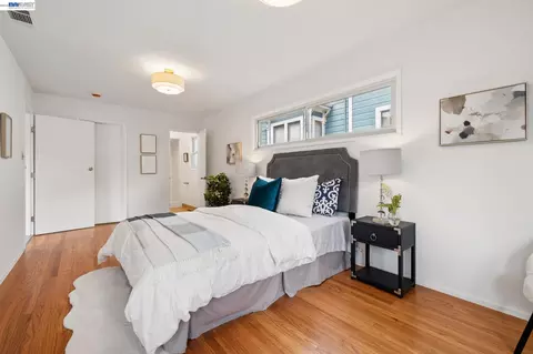 Bedroom - 3287 Briggs Ave, Alameda, CA 94501 photo 2 of 6