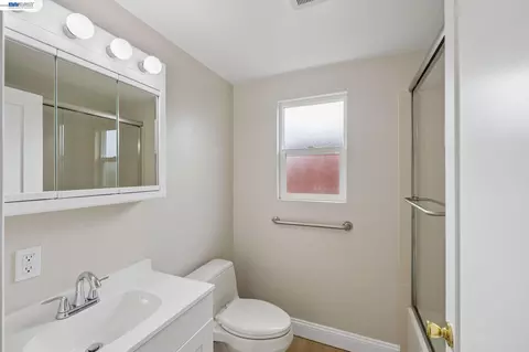 Bath - 6474 George Ave, Newark, CA 94560 photo 1 of 4