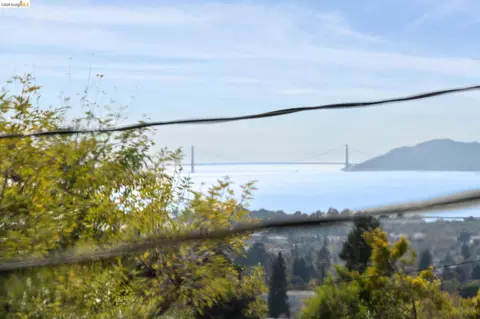 View/Area - 2605 Hilgard Ave, Berkeley, CA 94709 photo 10 of 18