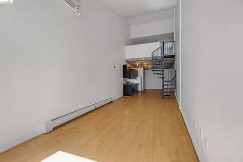 Living - 311 Oak St #842, Oakland, CA 94607 photo 4 of 6