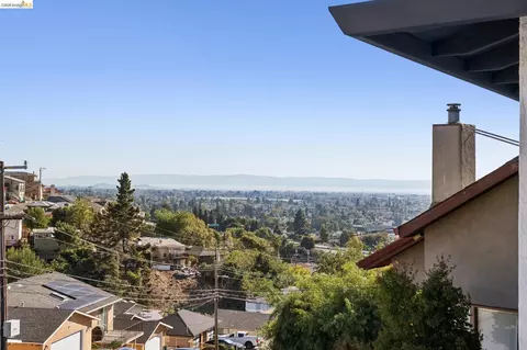 View/Area - 2121 166th Ave, San Leandro, CA 94578 photo 1 of 2