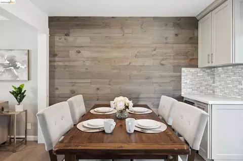 Dining - 2121 166th Ave, San Leandro, CA 94578 photo 2 of 4