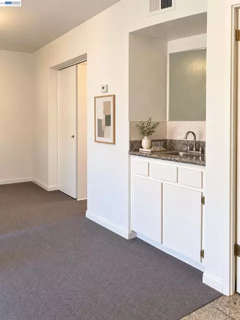 Other - 38 Kelloch Ave, San Francisco, CA 94134 photo 2 of 7