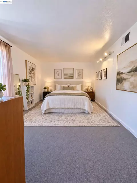Bedroom - 38 Kelloch Ave, San Francisco, CA 94134 photo 1 of 4