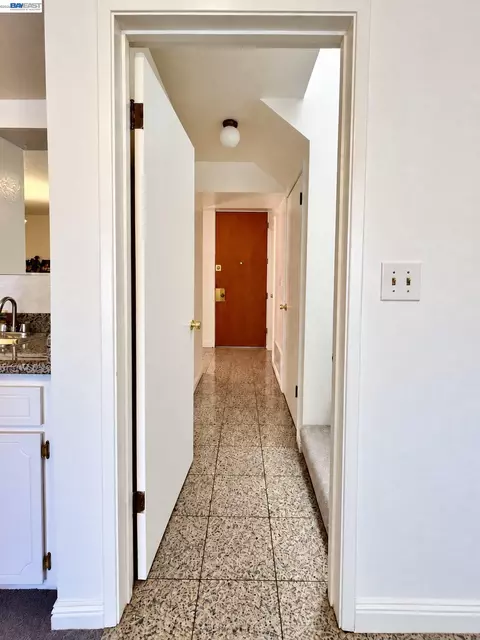 Entry Way - 38 Kelloch Ave, San Francisco, CA 94134 photo 3 of 3