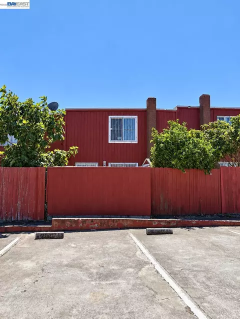 Other - 38 Kelloch Ave, San Francisco, CA 94134 photo 4 of 7