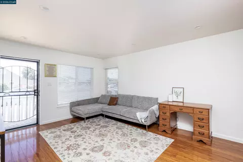 Living - 37258 Locust St, Newark, CA 94560 photo 1 of 3