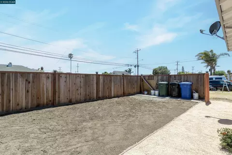 Exterior - 37258 Locust St, Newark, CA 94560 photo 3 of 8