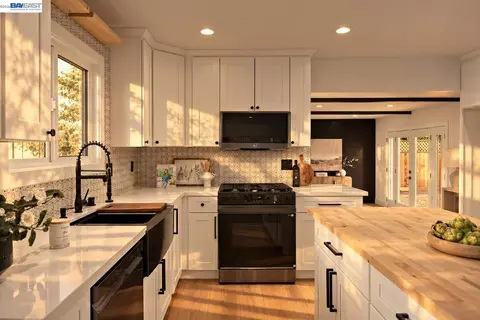 Kitchen - 606 Vesper Ave, Fremont, CA 94539 photo 4 of 4