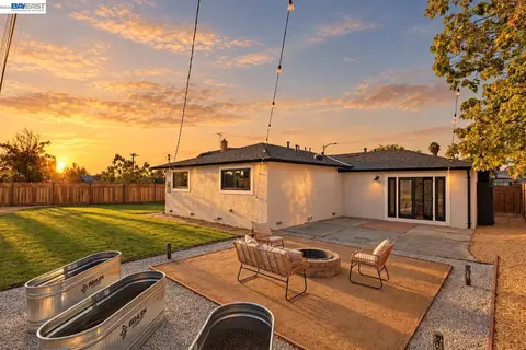 Exterior - 606 Vesper Ave, Fremont, CA 94539 photo 2 of 7