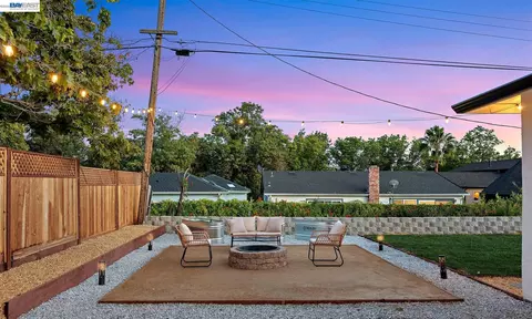 Exterior - 606 Vesper Ave, Fremont, CA 94539 photo 3 of 7