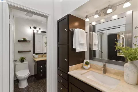 Bath - 7722 Chantilly Dr, Dublin, CA 94568 photo 4 of 6