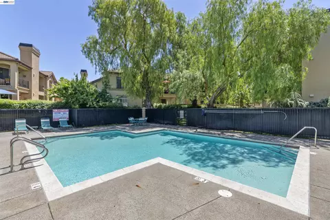 Exterior - 7722 Chantilly Dr, Dublin, CA 94568 photo 9 of 11