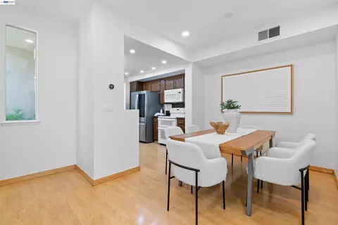 Dining - 7722 Chantilly Dr, Dublin, CA 94568 photo 2 of 2