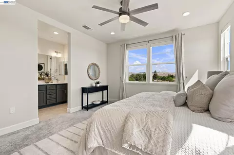 Bedroom - 37508 Zephyr Ter, Fremont, CA 94536 photo 5 of 13