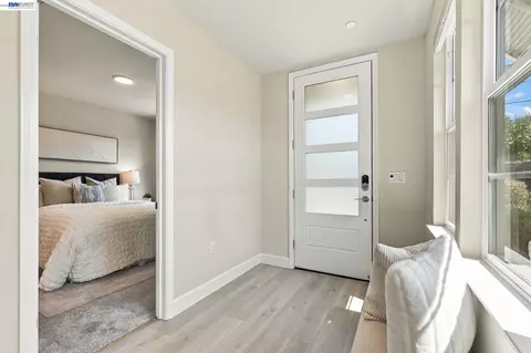 Entry Way - 37508 Zephyr Ter, Fremont, CA 94536 photo 2 of 3