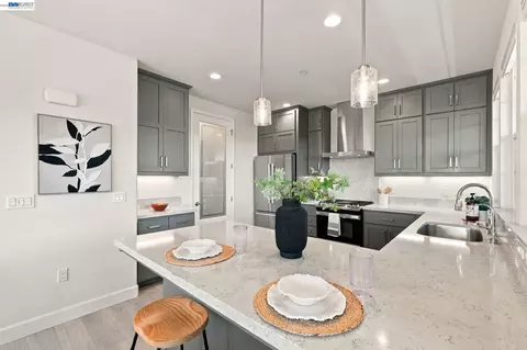 Kitchen - 37508 Zephyr Ter, Fremont, CA 94536 photo 2 of 4