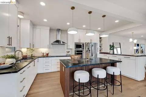 Kitchen - 935 Grizzly Peak Blvd, Berkeley, CA 94708 photo 1 of 4