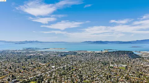 View/Area - 935 Grizzly Peak Blvd, Berkeley, CA 94708 photo 10 of 10
