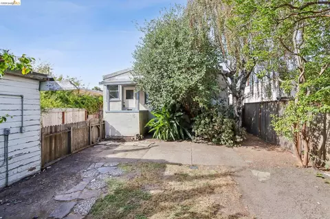 Exterior - 2144 Oregon St, Berkeley, CA 94705 photo 10 of 11