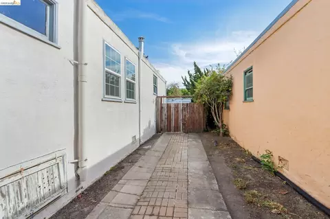 Exterior - 2144 Oregon St, Berkeley, CA 94705 photo 11 of 11