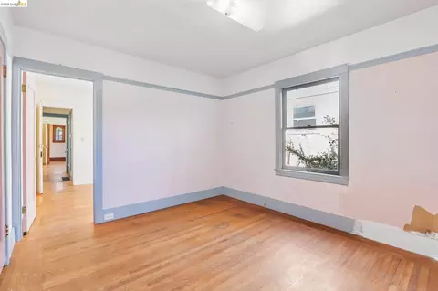 Bedroom - 2144 Oregon St, Berkeley, CA 94705 photo 2 of 7