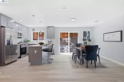 Dining - 113 De Paul Dr, Vallejo, CA 94589 photo 2 of 2