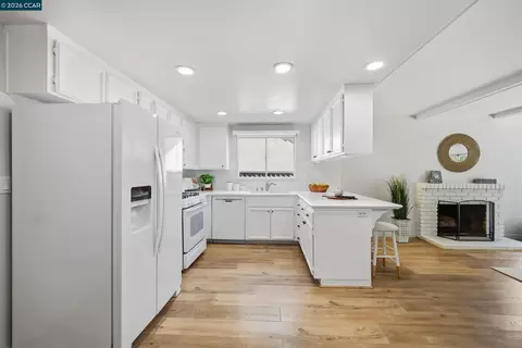 Kitchen - 4495 Sweet Shrub Ct, Concord, CA 94521 photo 1 of 3