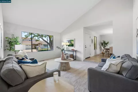 Living - 4495 Sweet Shrub Ct, Concord, CA 94521 photo 3 of 8